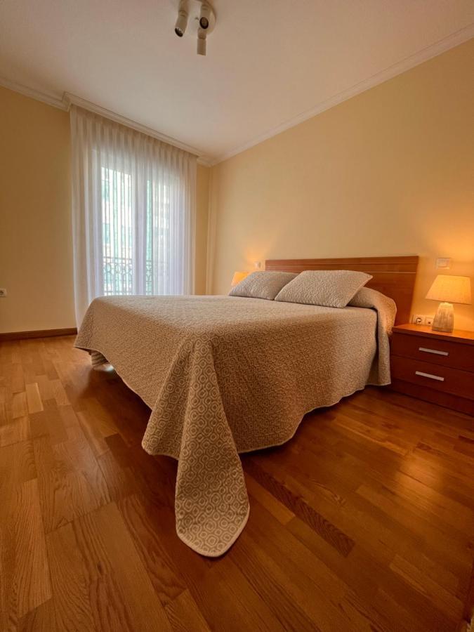 Luminoso Apartamento En El Centro De Foz Ngoại thất bức ảnh